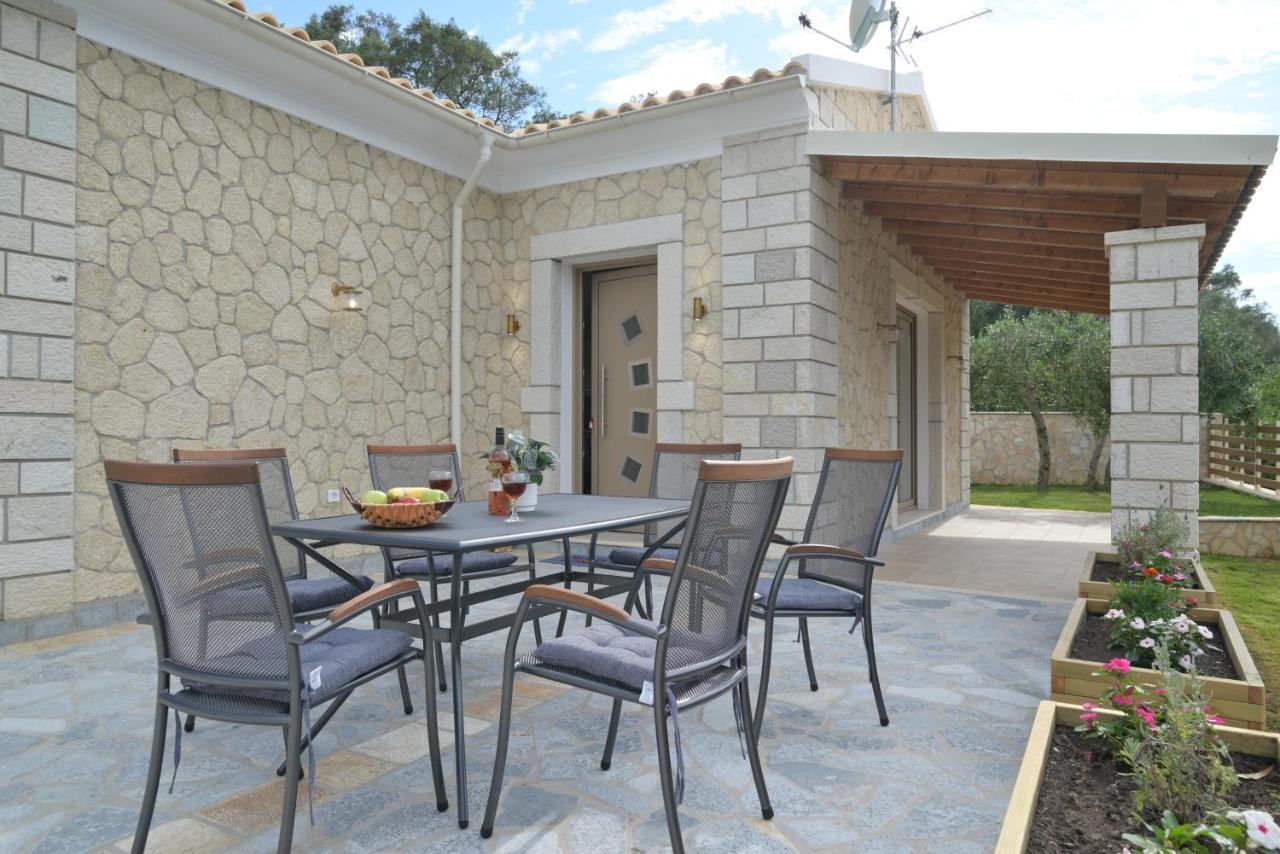 Villa Michalis Liapades Exterior photo